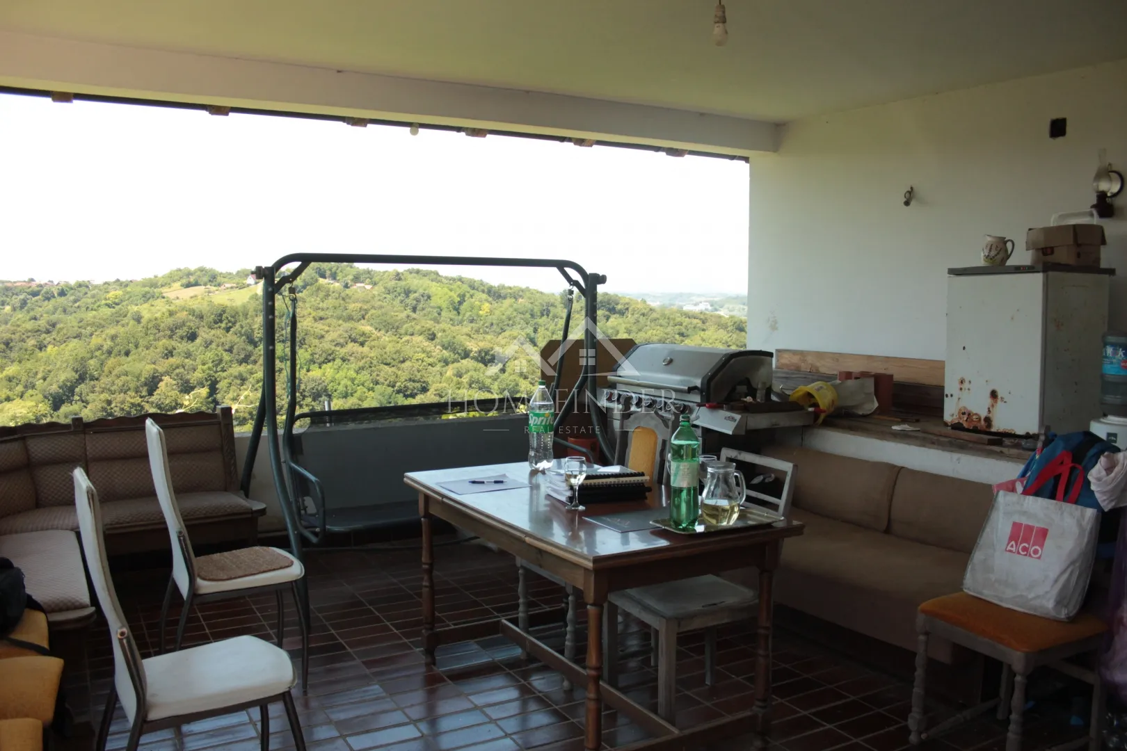 kuća 450m2, donja stubica - slika 16