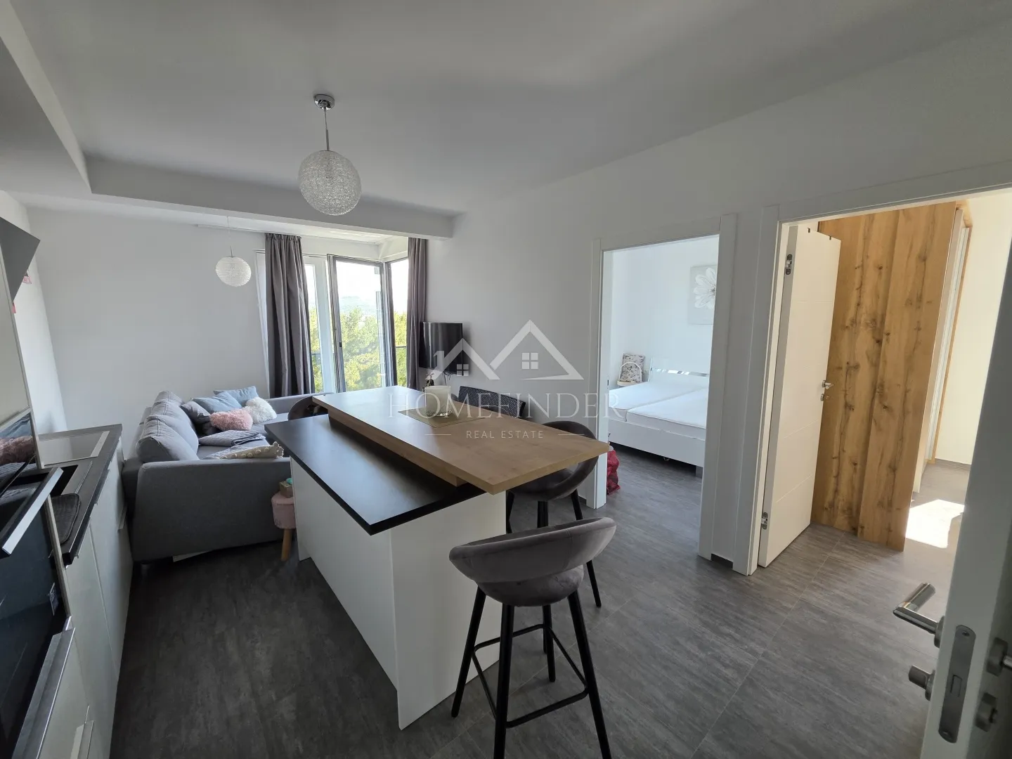 predivan stan 51 m2, okrug donji, čiovo - slika 4