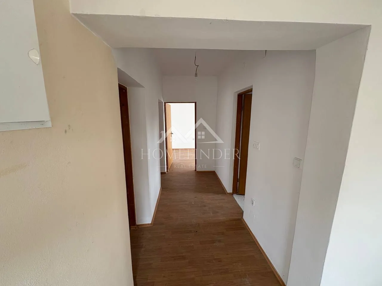 kuća petrinja 200m2 - slika 8