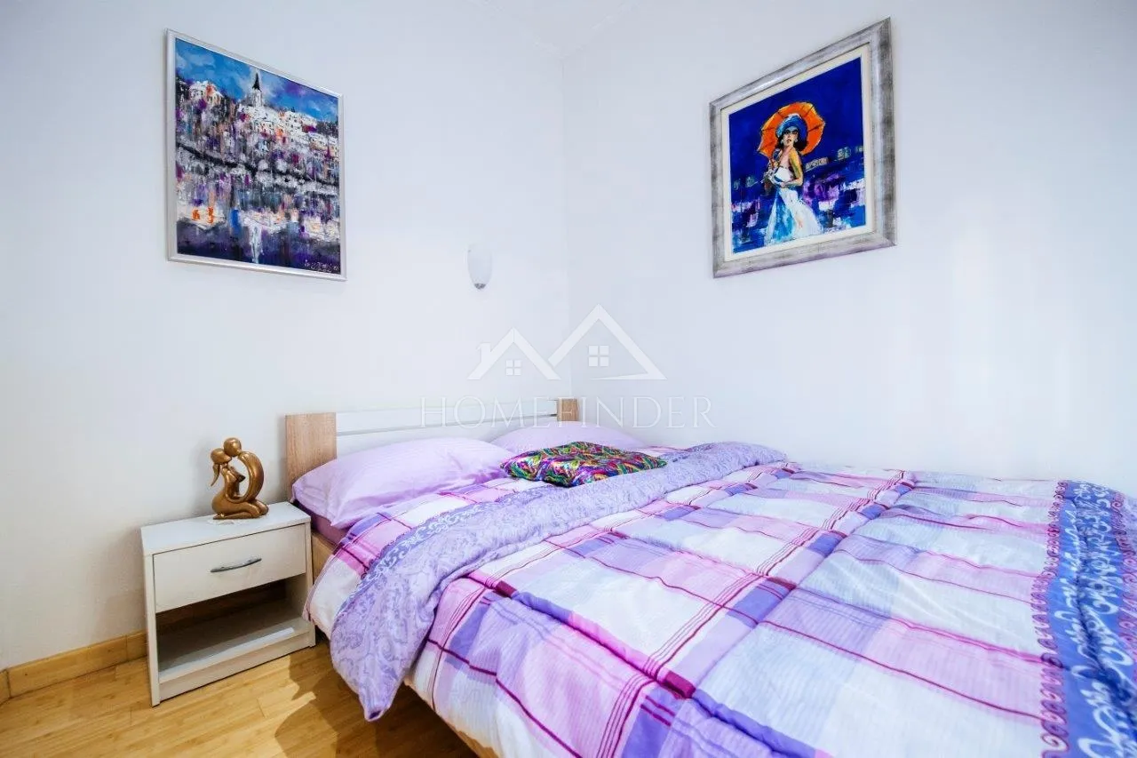vila s 4 apartmana, proboj, pag, 80m od mora, 228m2 - slika 9