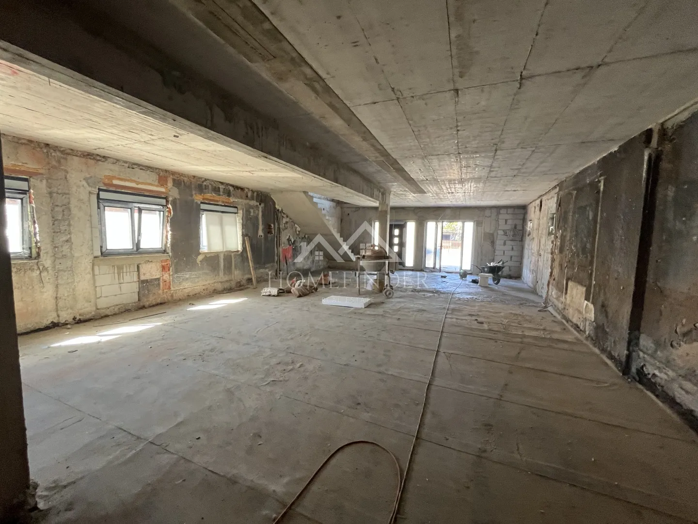 stambeno-poslovna zgrada sa višestrukim mogućnostima, 510m2, samobor - slika 19