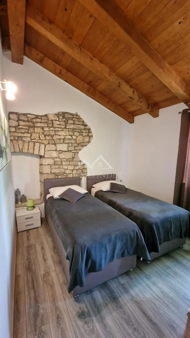kamena villa s bazenom, 160 m2, stranići kod lovreča, poreč - slika 11