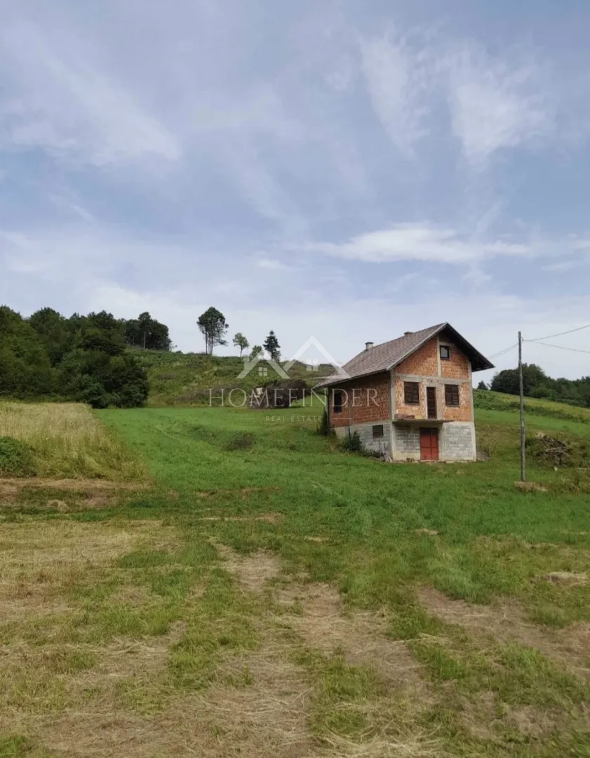 Kuća za adaptaciju Delić Poljana, 140m2 + zemljište - Delić Poljana, Cetingrad
