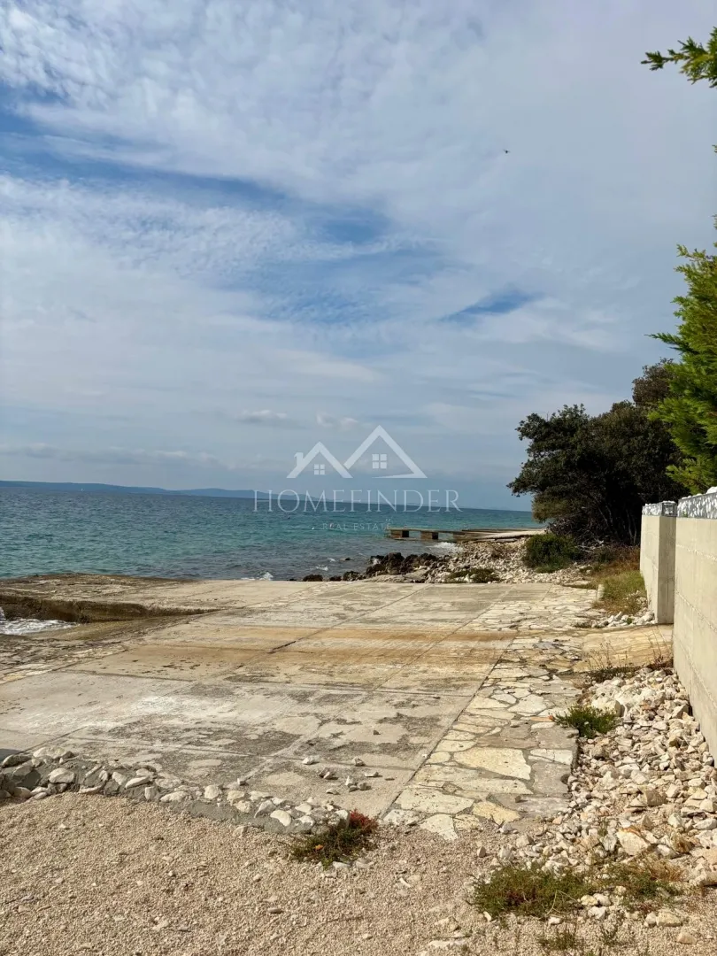stan s vrtom, 3s, 90 m², 180 m od mora – petrčane - slika 27