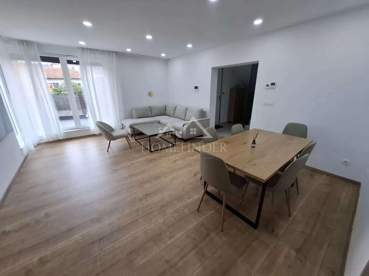 stan u duplex kući , mlinovi hills, 152 m2, (5s), garaža, 1vpm - slika 7