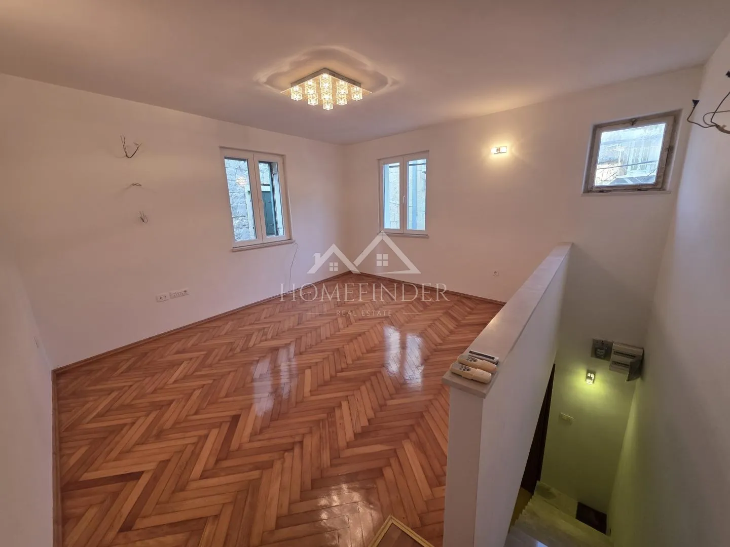 kuća u nizu, kaštel stari, 100 m2 - slika 11