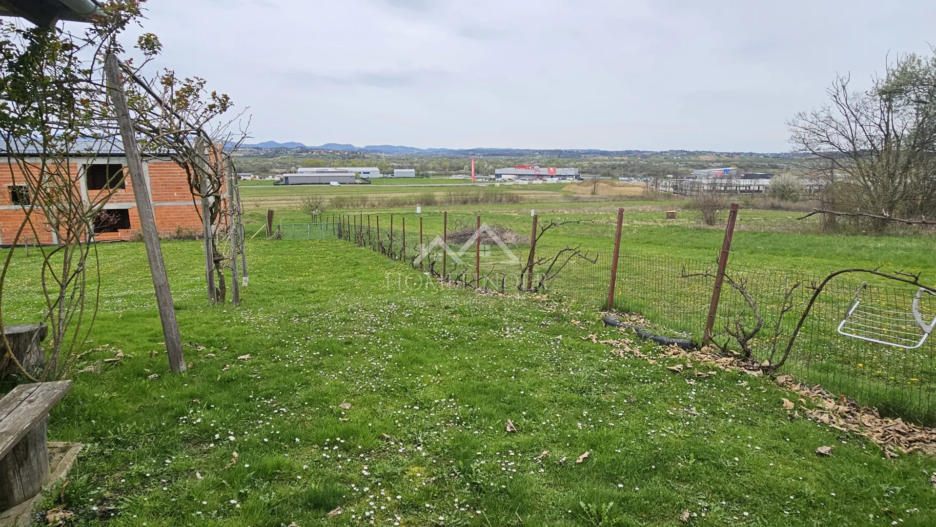 2 kuće za odmor sa građevinskim zemljištem, ivanec, 3434m2 - slika 14