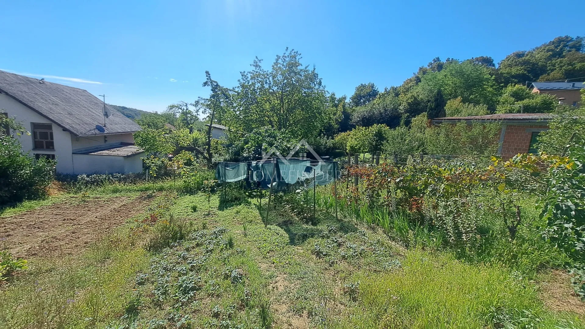 Građevinsko zemljište - Gornja Dubrava - 493m² - Zagreb