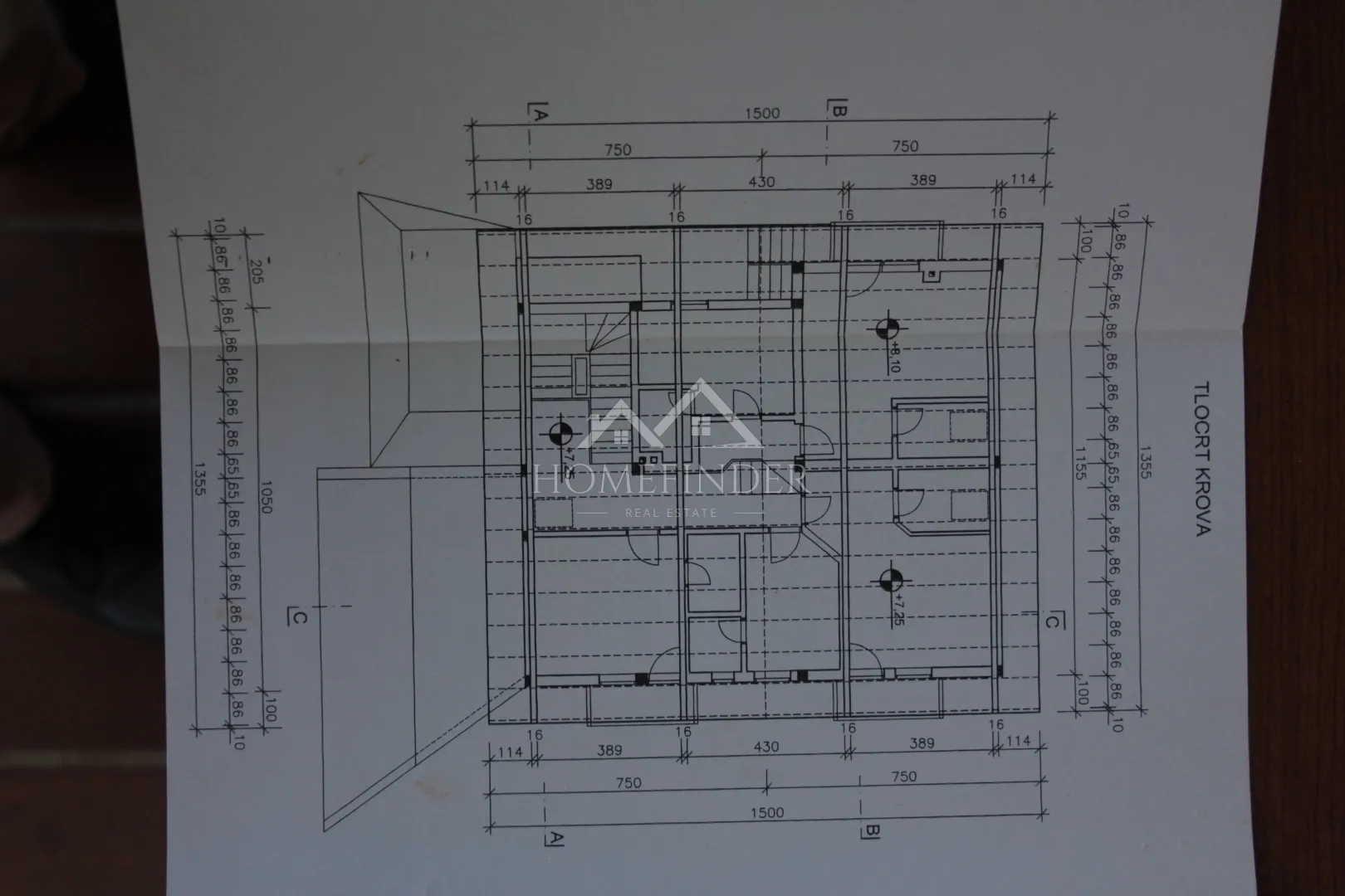 kuća 450m2, donja stubica - slika 31
