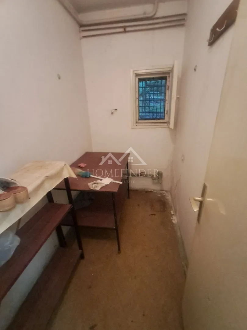kuća na graberju, 260m2, 3 odvojena stana, 1200m od črnomerca - slika 25