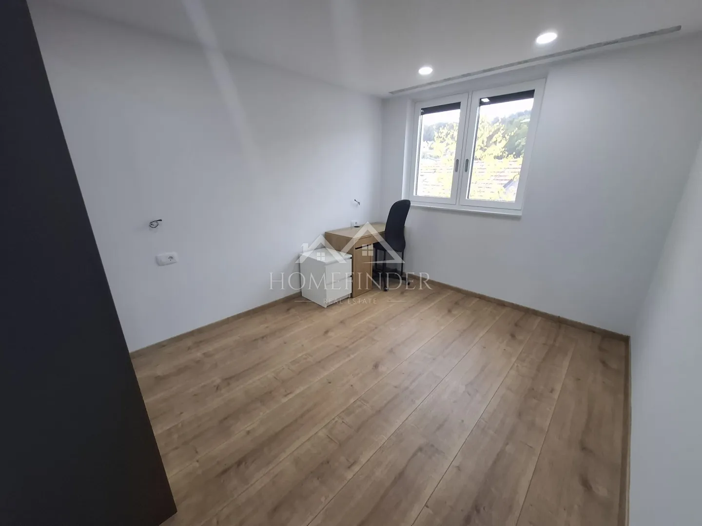 stan u duplex kući , mlinovi hills, 152 m2, (5s), garaža, 1vpm - slika 13