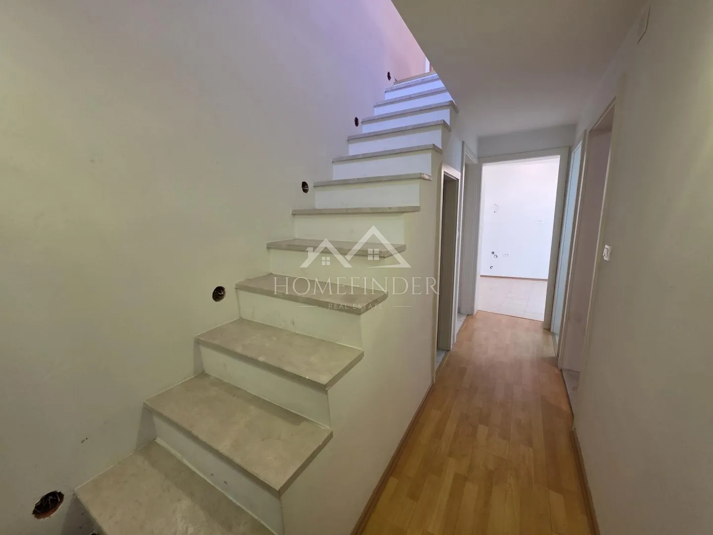 kuća u nizu, kaštel stari, 100 m2 - slika 8