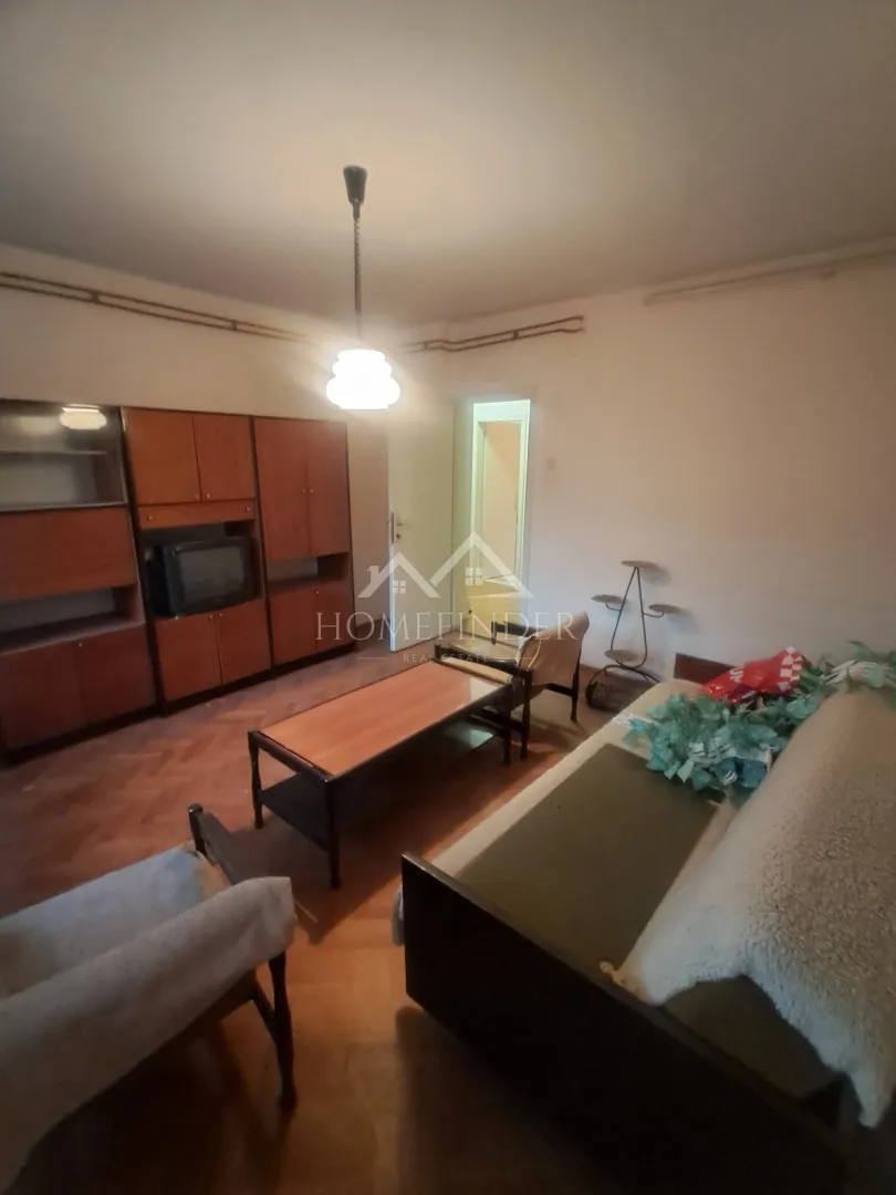 kuća na graberju, 260m2, 3 odvojena stana, 1200m od črnomerca - slika 22