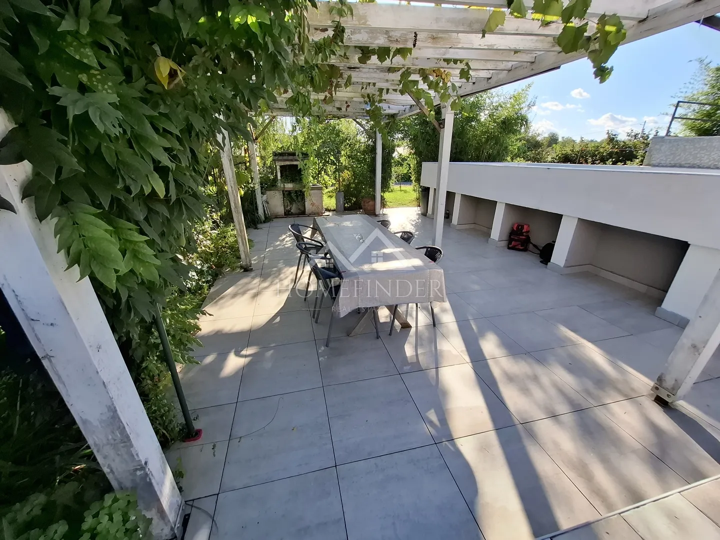 luksuzne dvije kuće s bazenom, 284m2, 1673m2 okućnice,7vpm, ježdovec - slika 9