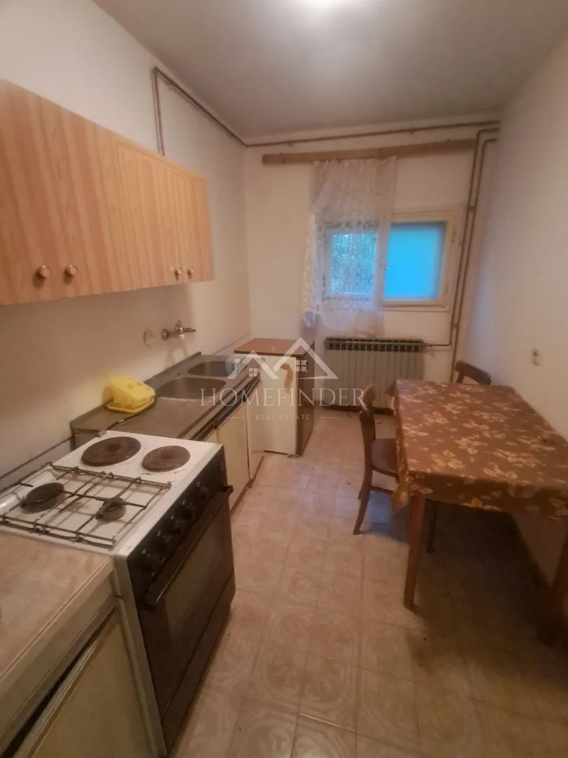 kuća na graberju, 260m2, 3 odvojena stana, 1200m od črnomerca - slika 27