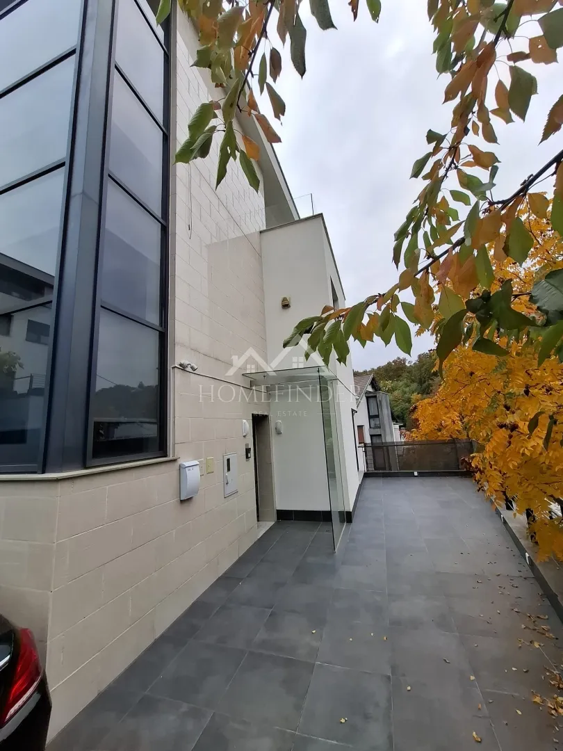 stan u duplex kući , mlinovi hills, 152 m2, (5s), garaža, 1vpm - slika 2