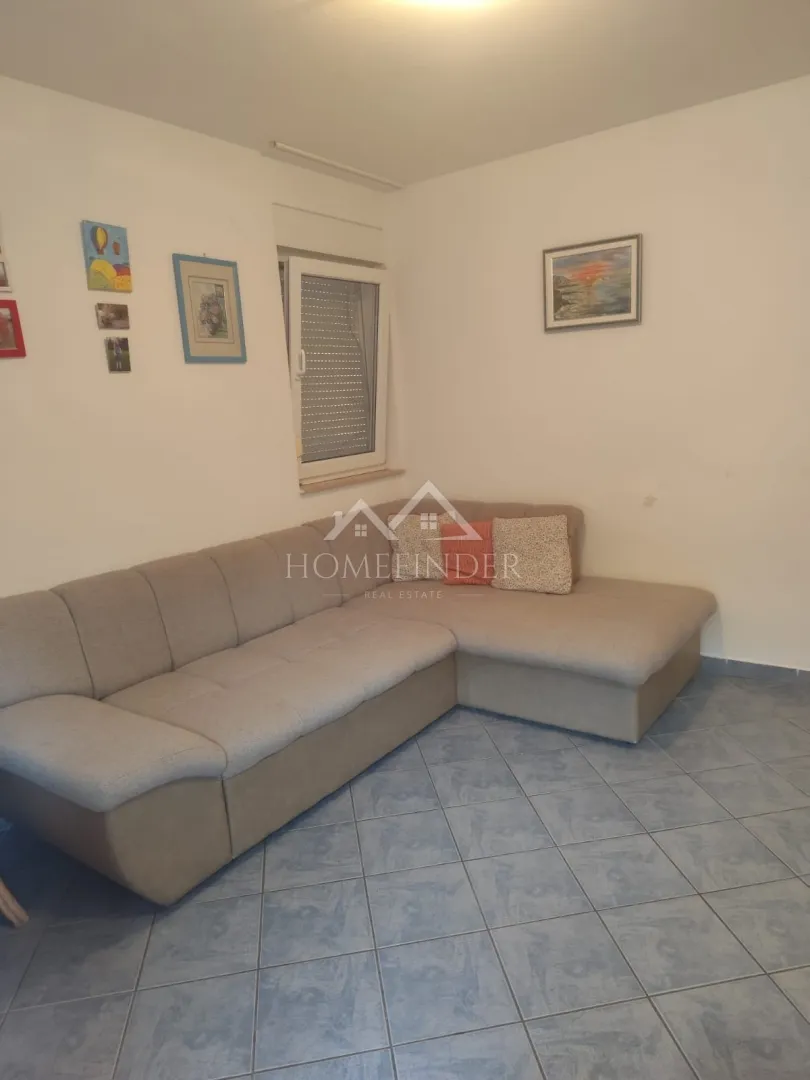 izvrsna prilika apartman u starom dijelu mandra, 35, 93 m2, 1vpm, 400 m do mora - slika 2
