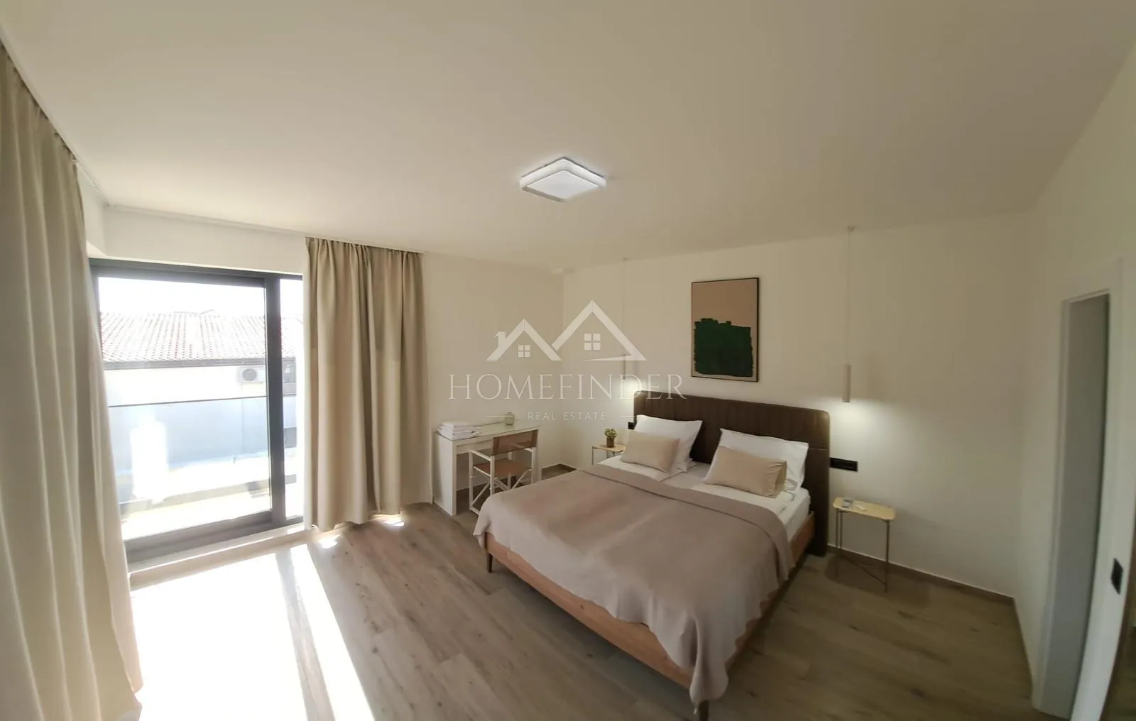 urbana vila s bazenom, (5s), 4 vpm, smart house 200 metara od mora - slika 23