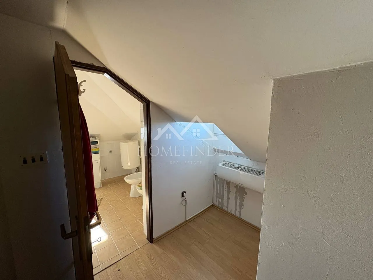 kuća gornja gračenica, 250 m2 - sa predivnim pogledom - slika 15