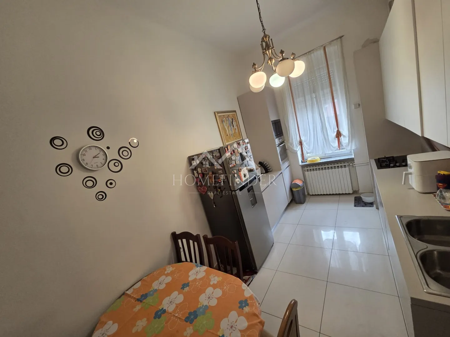 kaptol centar-146m2 elegantnog prostora,dva stana u jednom - slika 2