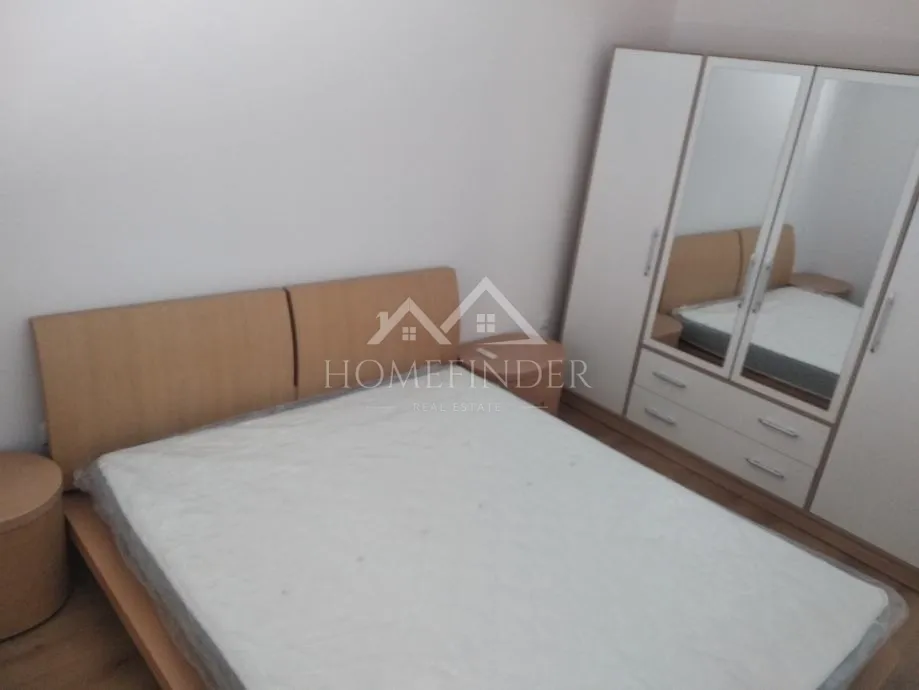 kuća (95,5m2), donji grad - slika 9