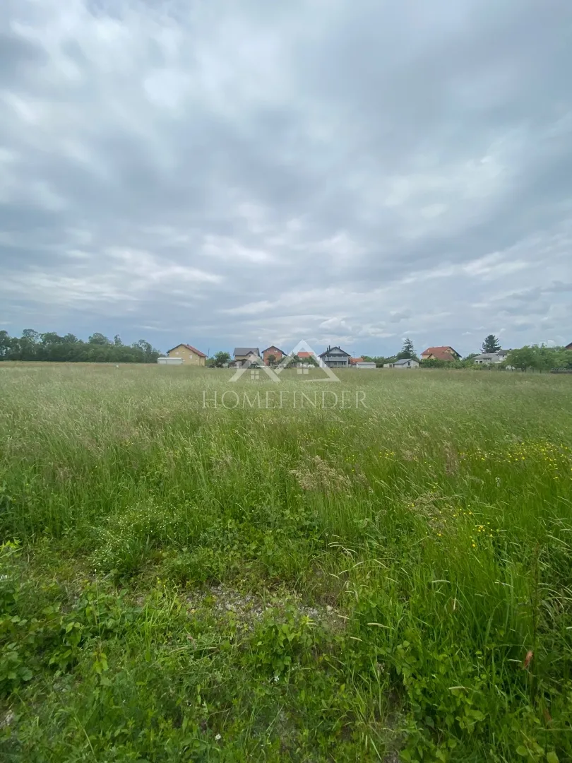 građevinsko zemljište 3136m2, velika ostrna, dugo selo - slika 5