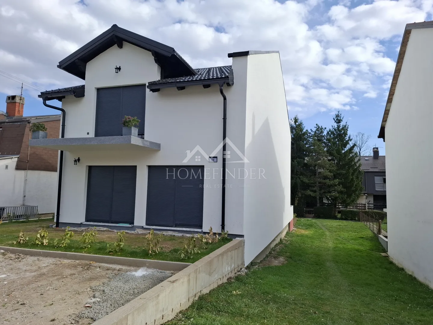 moderna novogradnja, kuća, bregana, 197m2 - slika 14
