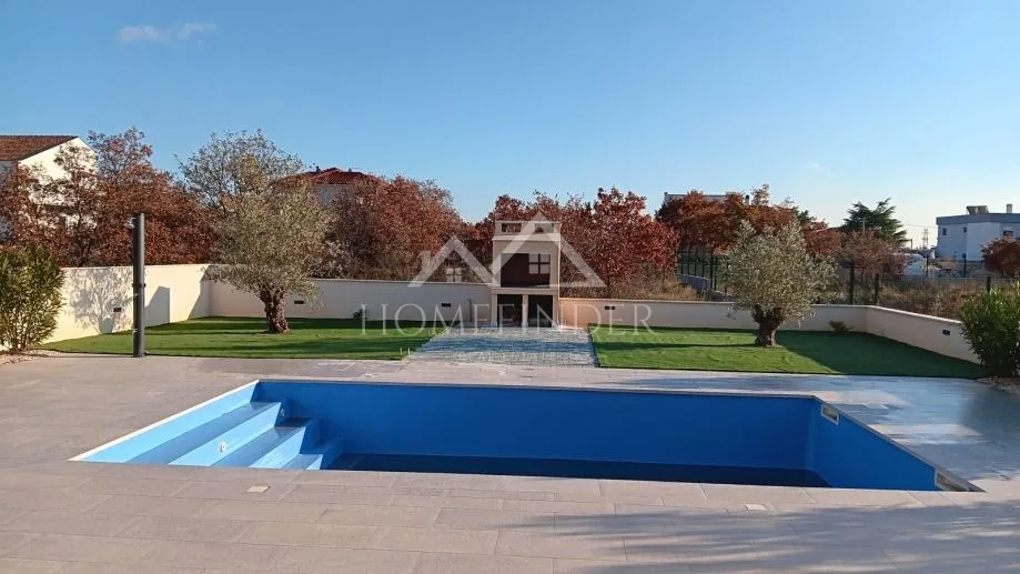 kuća s bazenom, murvica 150 m² - slika 13