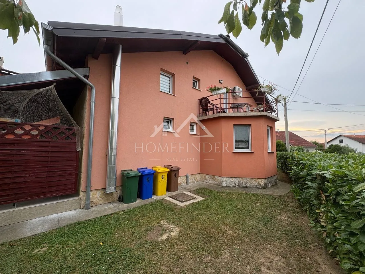 obiteljska kuća: petrinja, 200 m2 - slika 11