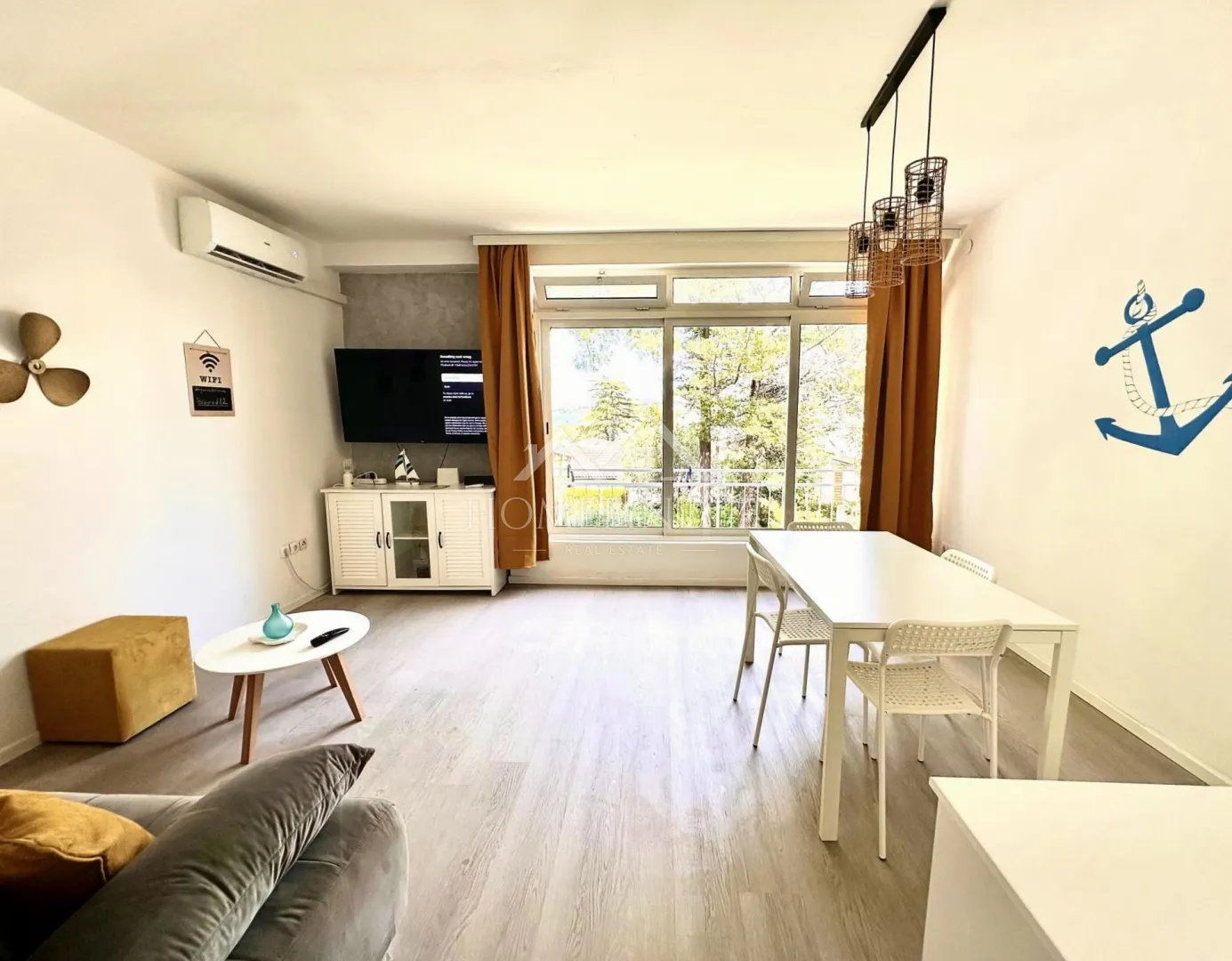 Apartman s pogledom na more, 50 m od plaže, Biograd na moru