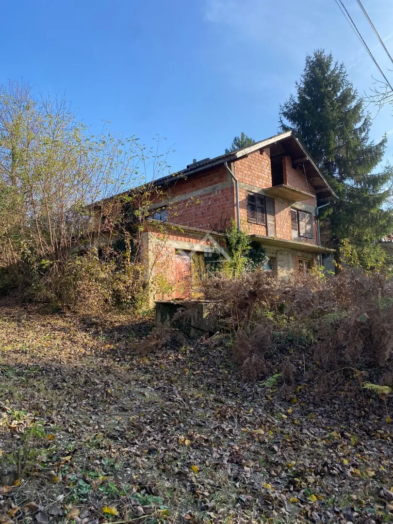 kuća roh-bau gornja pušća – 1649 m2 zemljišta, 2 objekta - slika 2