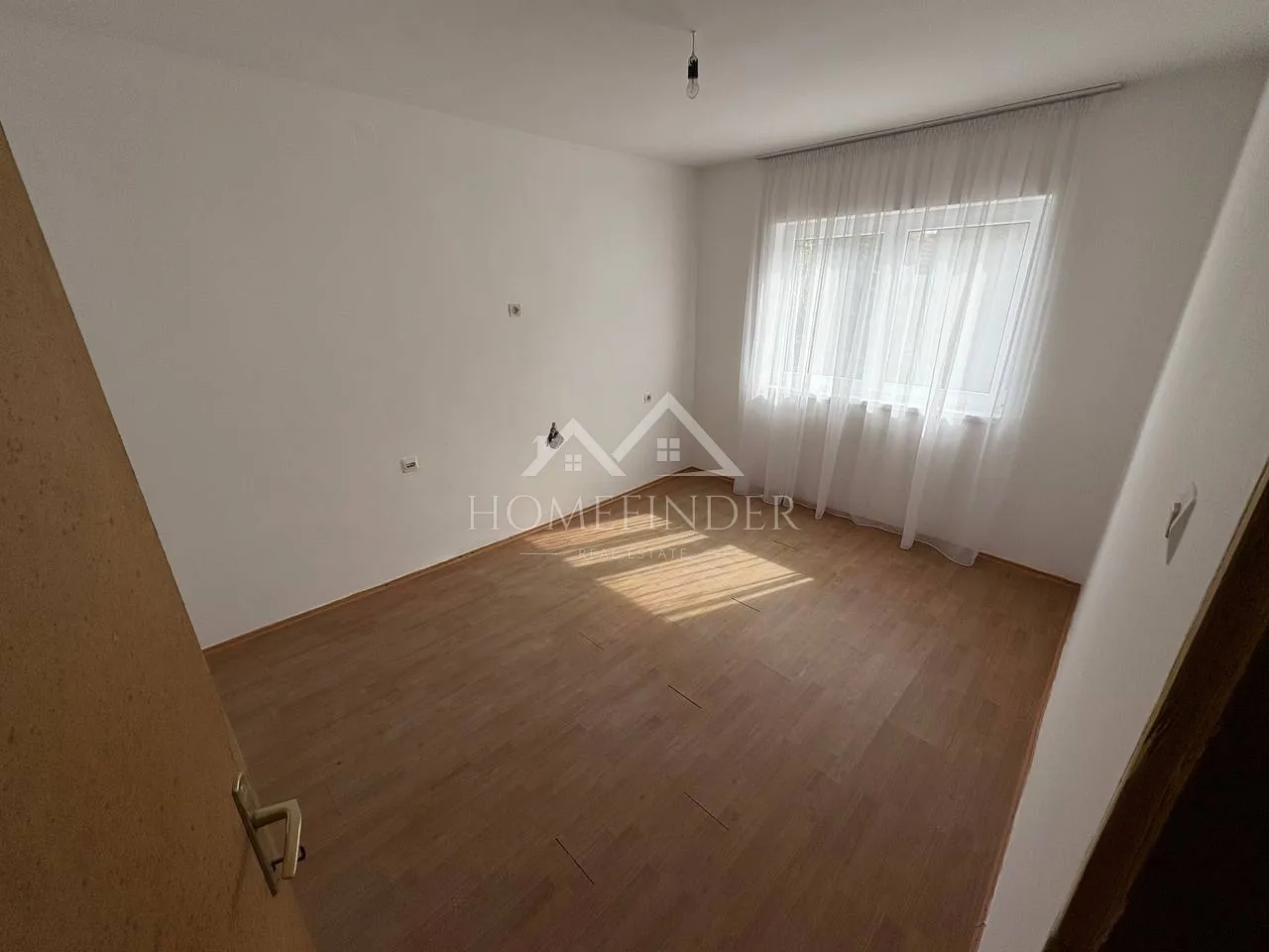 kuća petrinja 200m2 - slika 7