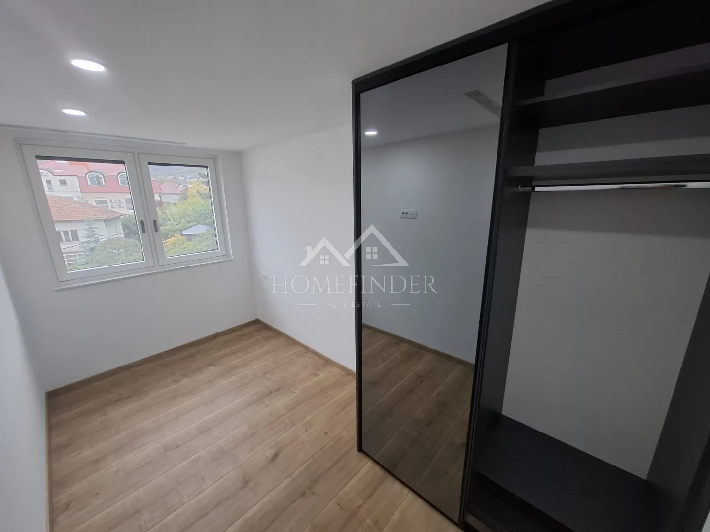 stan u duplex kući , mlinovi hills, 152 m2, (5s), garaža, 1vpm - slika 17