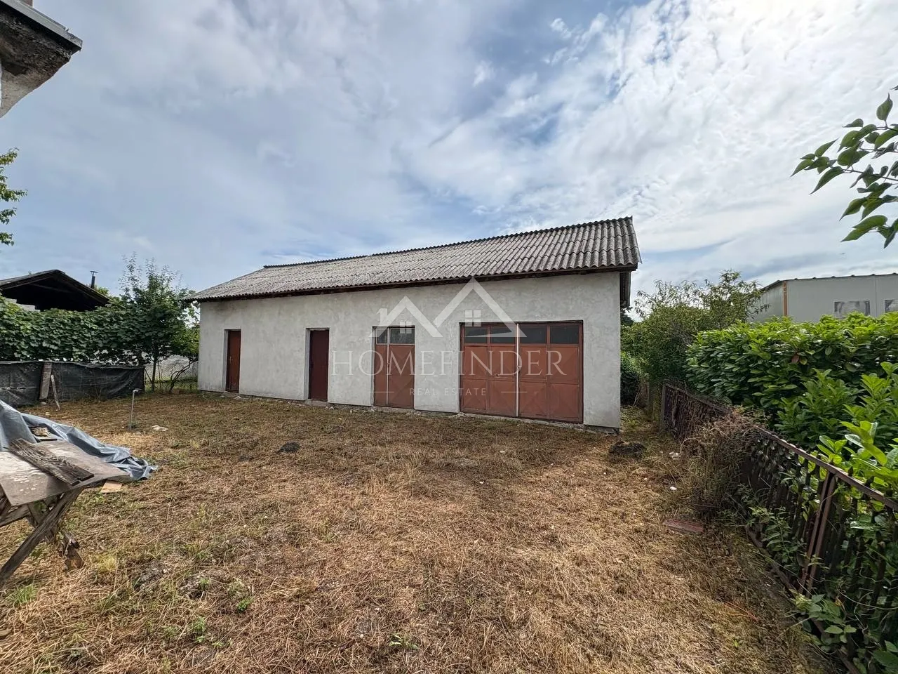 kuća petrinja 200m2 - slika 2