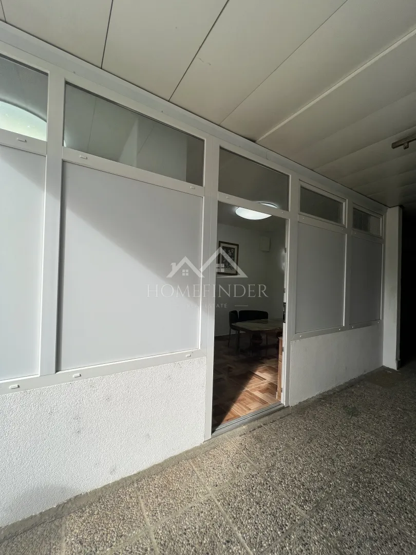 Poslovni prostor 32m² - Trg Mladosti, Zaprešić