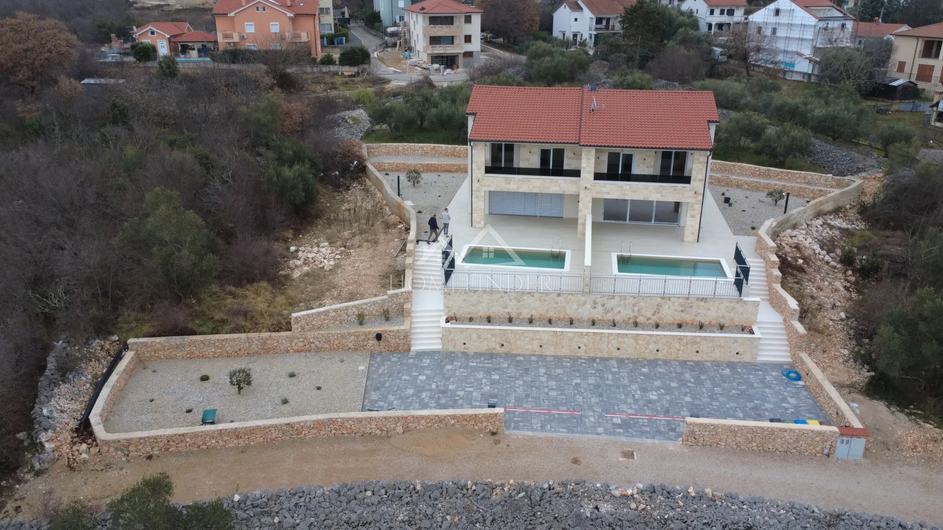 luksuzna dvojna kuća s bazenom i pogledom na more, malinska 152m2 - slika 2