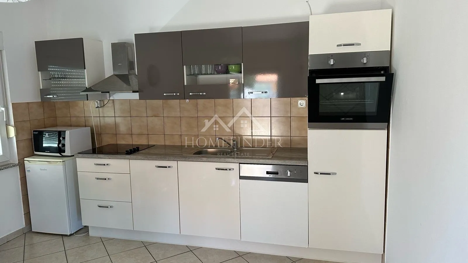 kuća s pogledom na more, 400m od mora, posedarje, 232m2 - slika 11