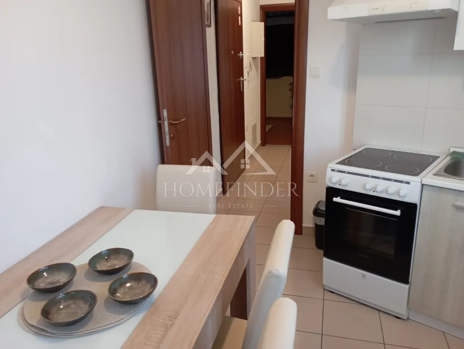 apartman, centar krk, 43.00 m2 - slika 12