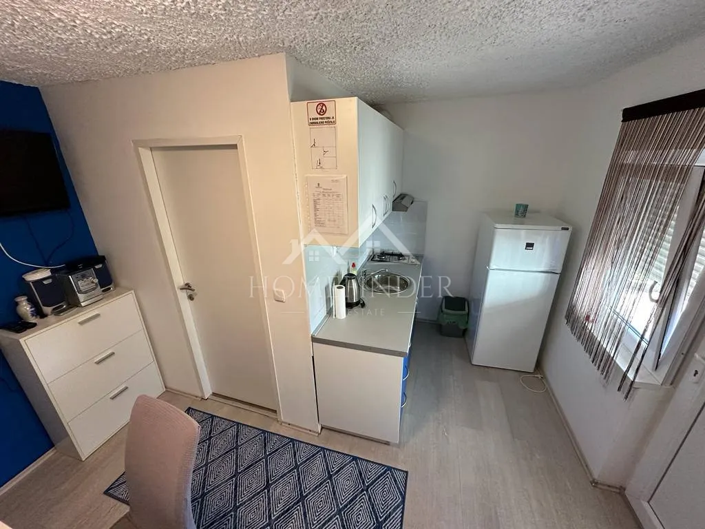 kuća sa 3 apartmana s pogledom na more, obrovac, 250m od plaže - slika 10