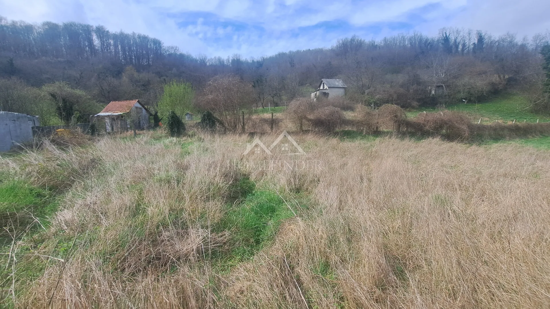 kuća čučerje 250m2 sa predivnom okućnicom - slika 10