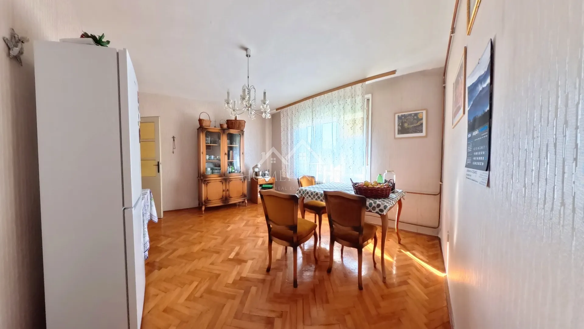 obiteljska kuća, 190m2, top lokacija, oroslavje - slika 13