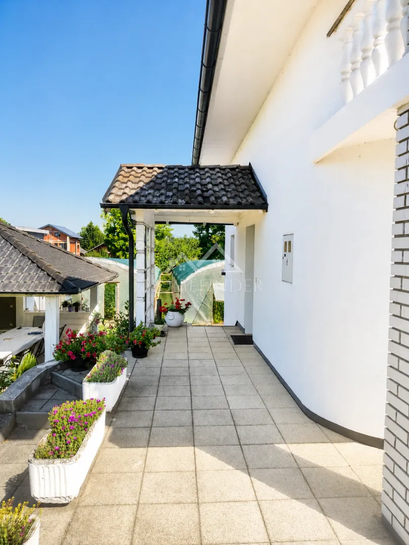kuća, 320 m², lukarišće, dugo selo - slika 4