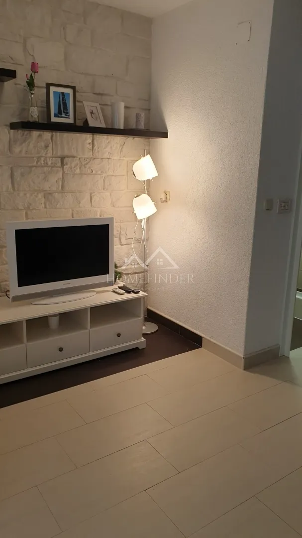 apartman u starom dijelu mandra, 50,68m2, 1vpm, pag - slika 3