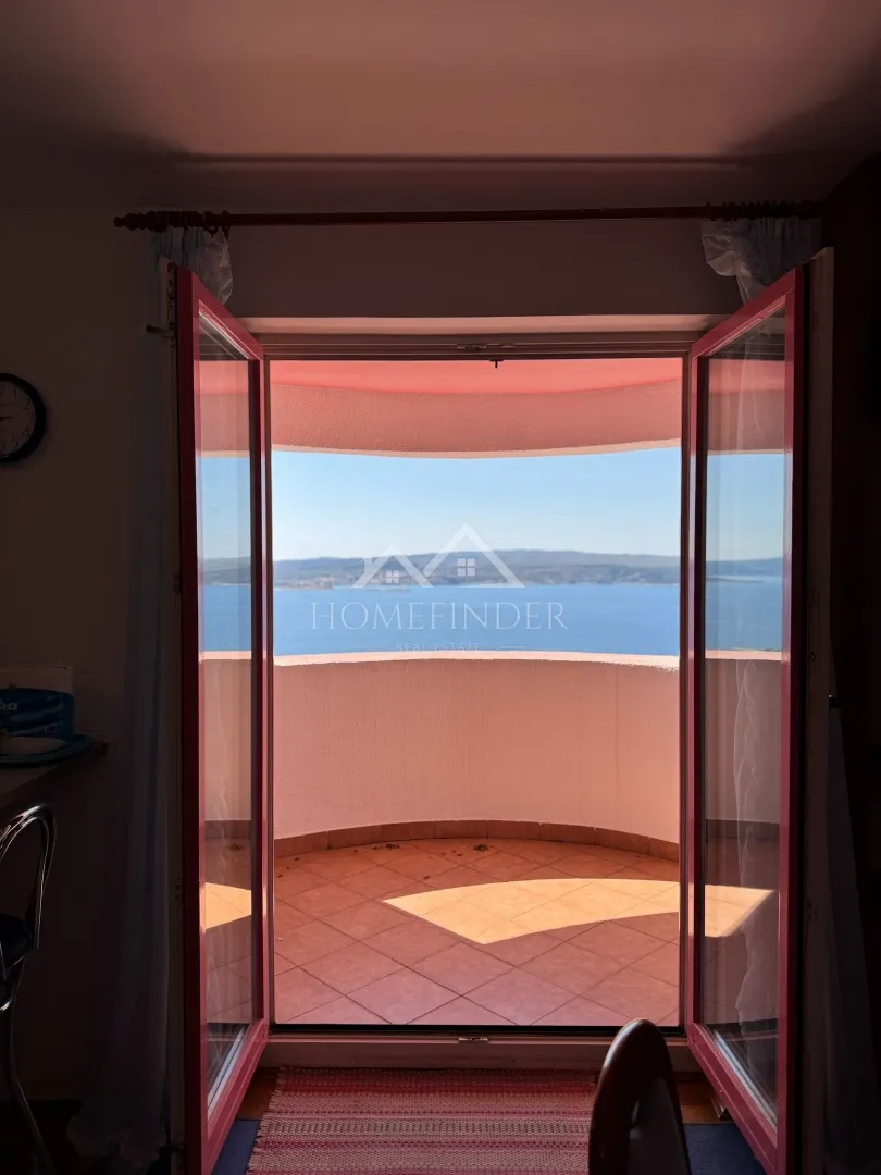 Crikvenica, stan (3S) 60 m² s predivnim pogledom na more