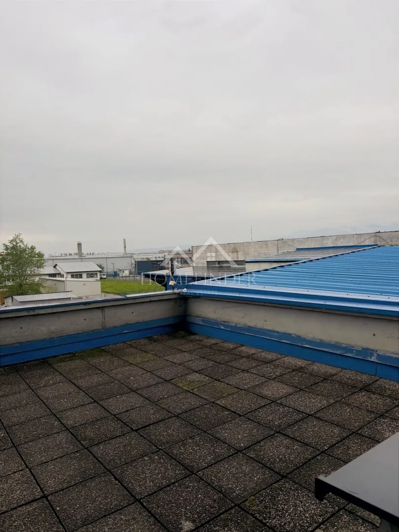 potpuno renovirani uredi za najam, ukupno 238, 69m² - slika 15
