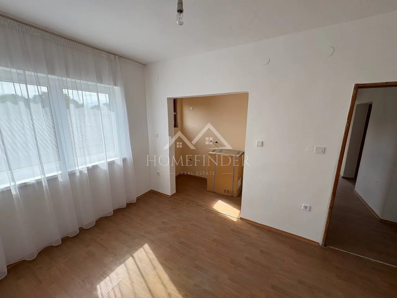 kuća petrinja 200m2 - slika 13