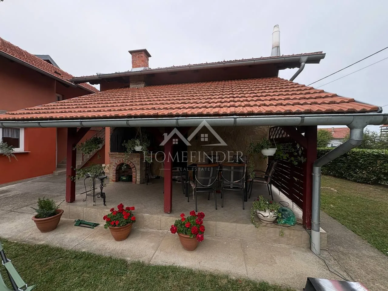 obiteljska kuća: petrinja, 200 m2 - slika 12