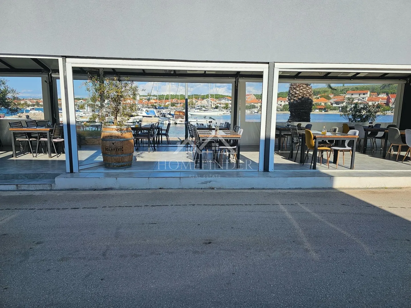 restoran sa uhodanim poslom i apartmanima, bibinje, 500m2 - slika 2