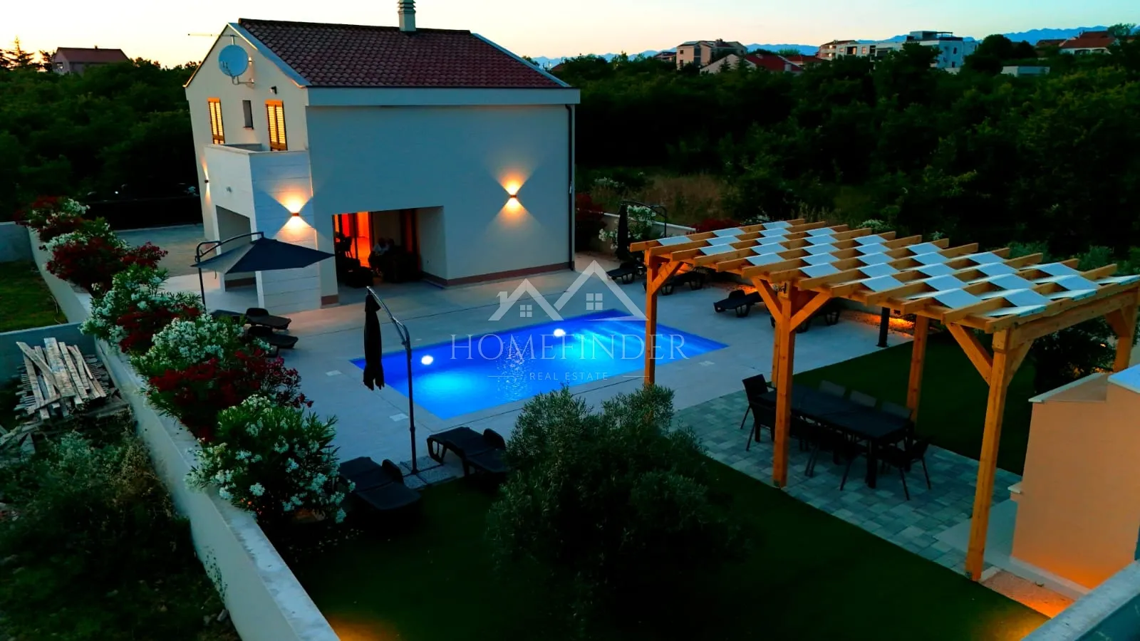 kuća s bazenom, murvica 150 m² - slika 1