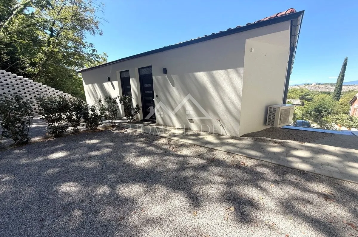 predivan apartman, 70m², otok krk, omišalj, 150m od mora – novogradnja - slika 12